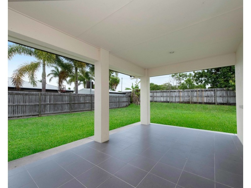 34 Madison Avenue, Glenella QLD 4740
