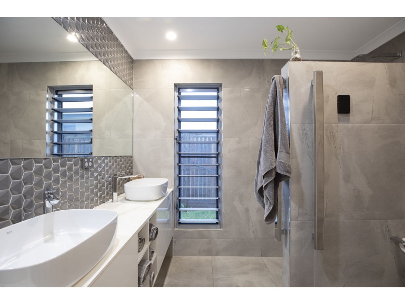 19 Ashford Place, Richmond QLD 4740