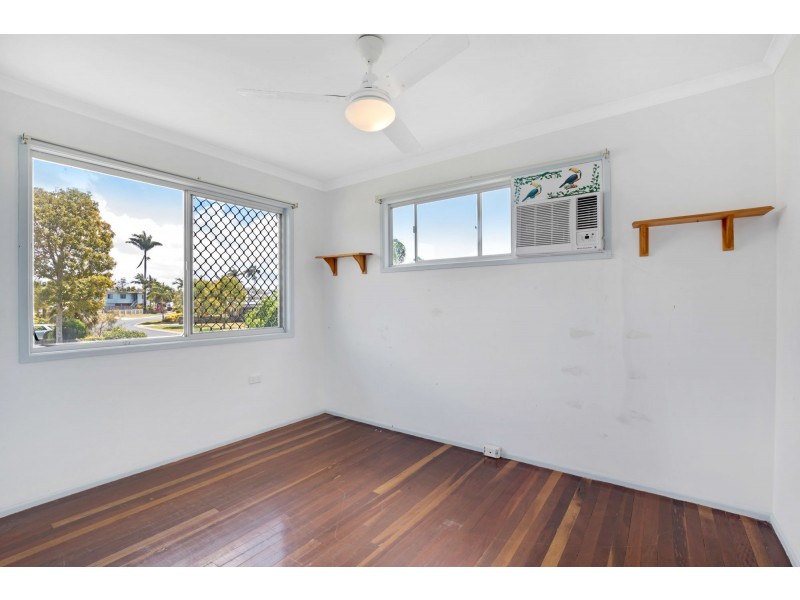15 Nicklin Drive, Beaconsfield QLD 4740