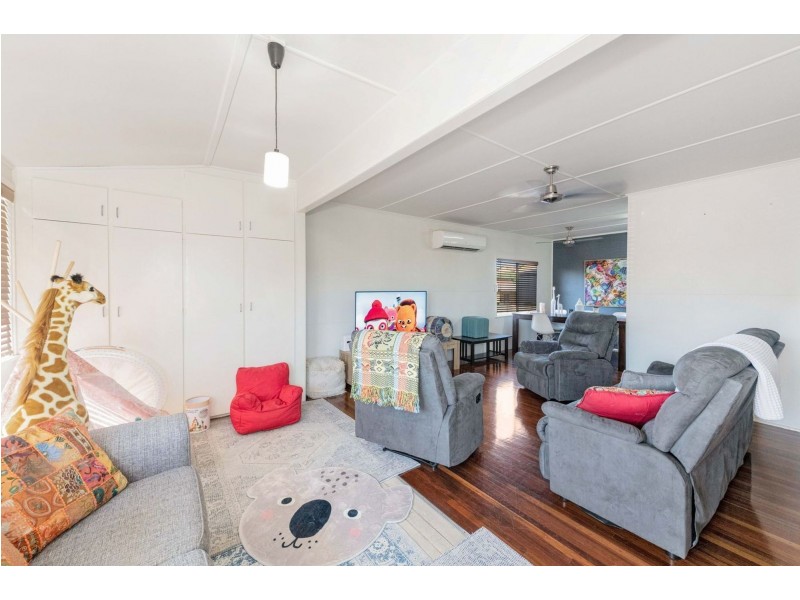 18 McKinley Street, North Mackay QLD 4740