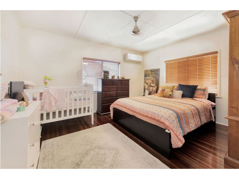 18 McKinley Street, North Mackay QLD 4740