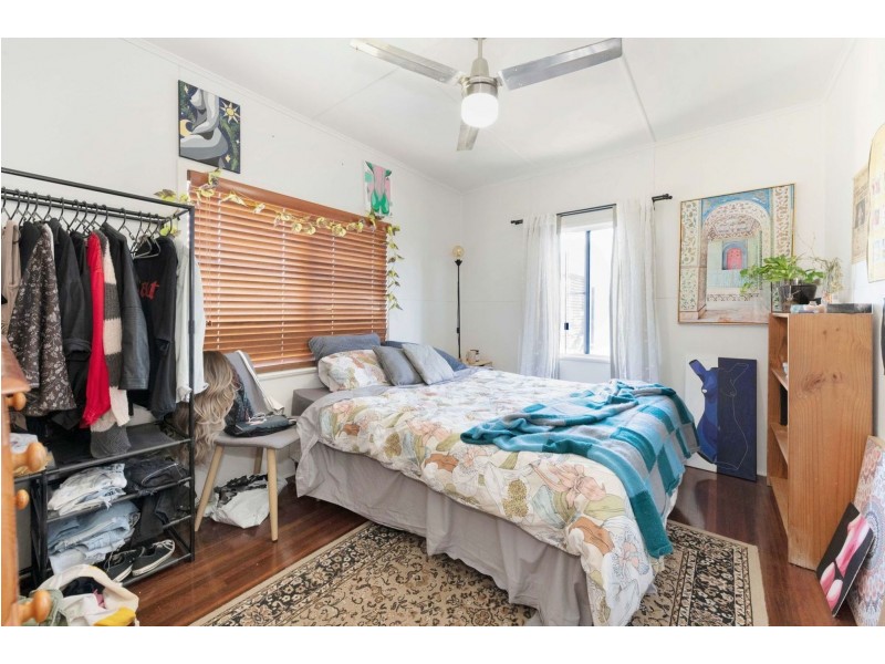 18 McKinley Street, North Mackay QLD 4740