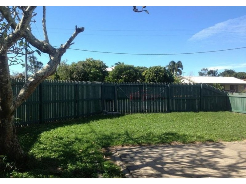 1/2 Piccolo Street, North Mackay QLD 4740