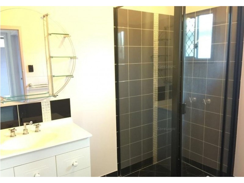 1/2 Piccolo Street, North Mackay QLD 4740