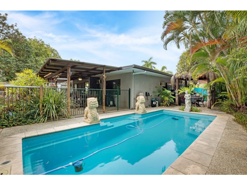 6 Viola Street, Glenella QLD 4740