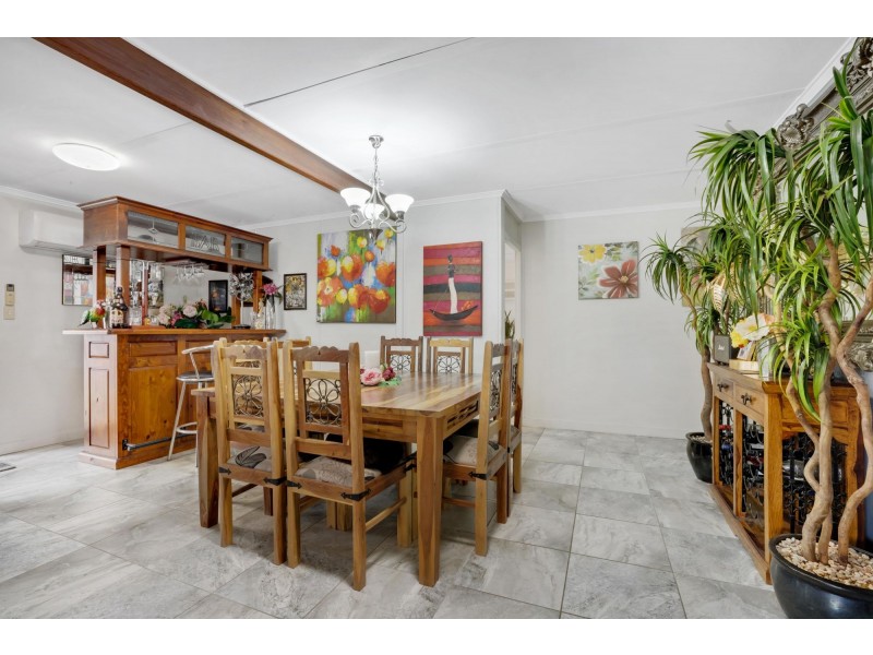 6 Viola Street, Glenella QLD 4740