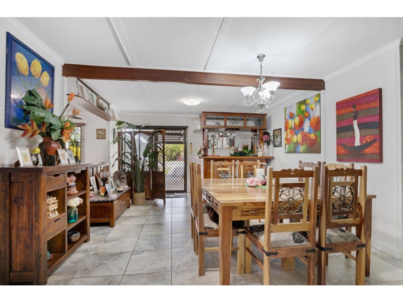 6 Viola Street, Glenella QLD 4740