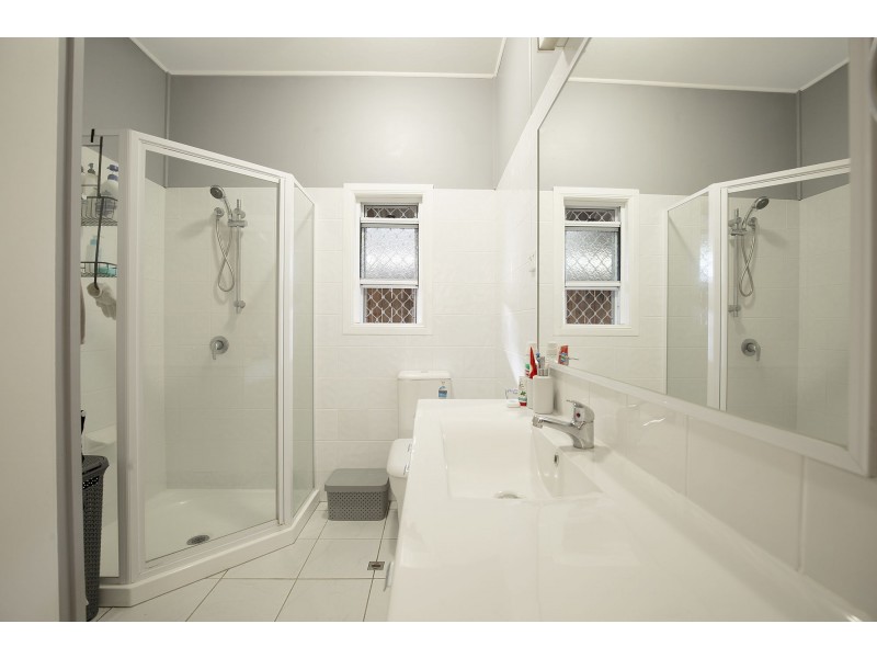 32 Paulette Street, West Mackay QLD 4740