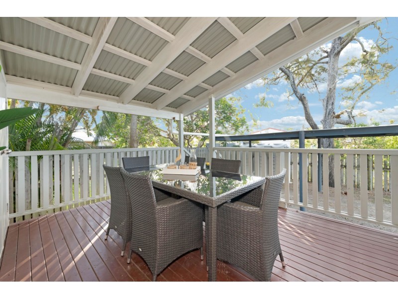 33 Shakespeare Street, East Mackay QLD 4740