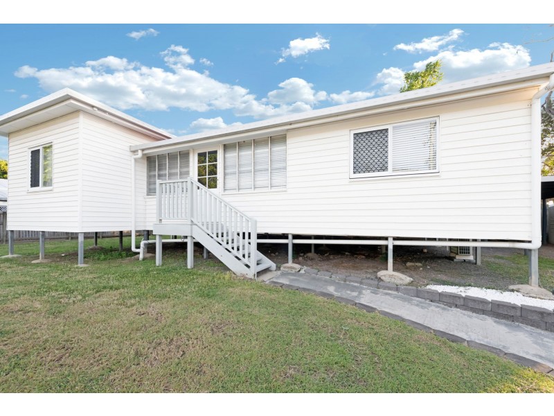 33 Shakespeare Street, East Mackay QLD 4740