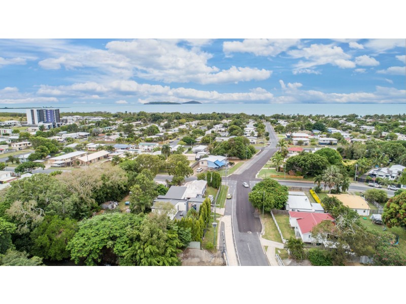 33 Shakespeare Street, East Mackay QLD 4740