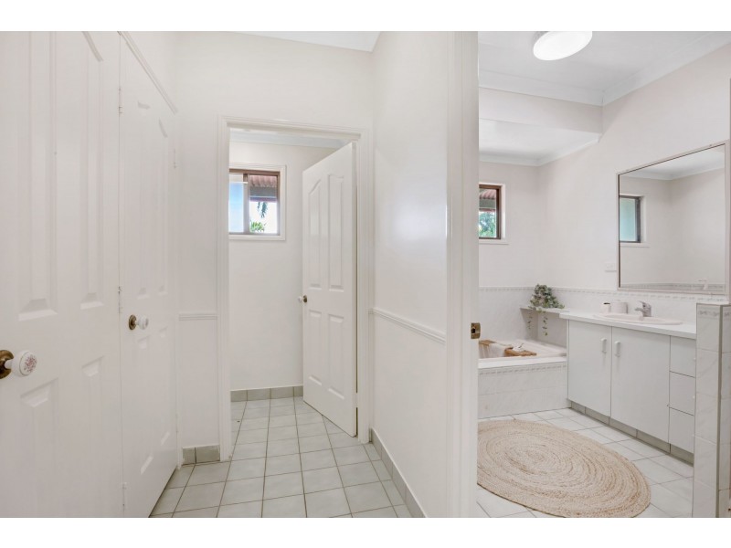 26 Mackenzie Street, Eimeo QLD 4740