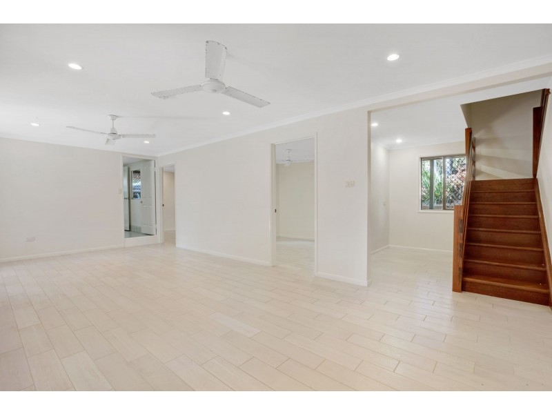 26 Mackenzie Street, Eimeo QLD 4740