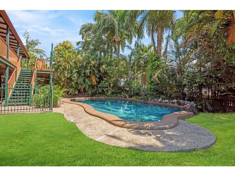 26 Mackenzie Street, Eimeo QLD 4740