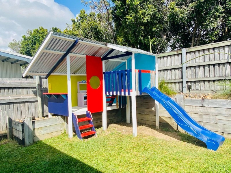 33 Raffia Street, Rural View QLD 4740