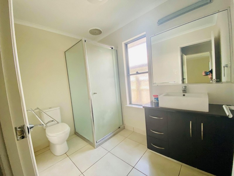 33 Raffia Street, Rural View QLD 4740