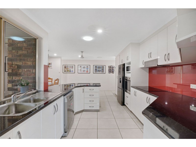 81 Emperor Drive, Andergrove QLD 4740