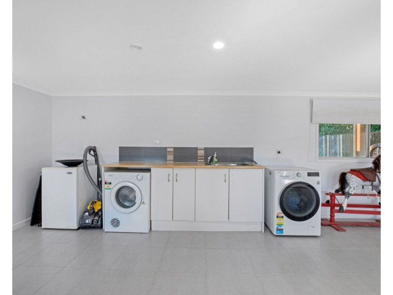 3 Marrau Court, Slade Point QLD 4740