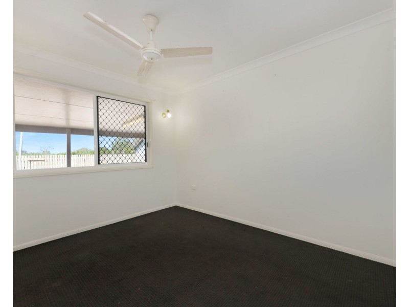 141 Bruce Highway, Bakers Creek QLD 4740