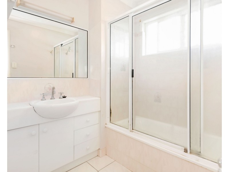 141 Bruce Highway, Bakers Creek QLD 4740