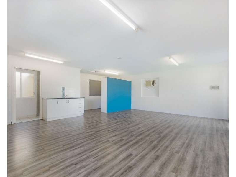 141 Bruce Highway, Bakers Creek QLD 4740