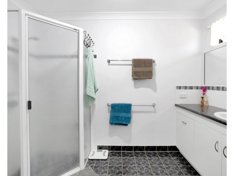 29 Brooksfield Drive, Sarina Beach QLD 4737