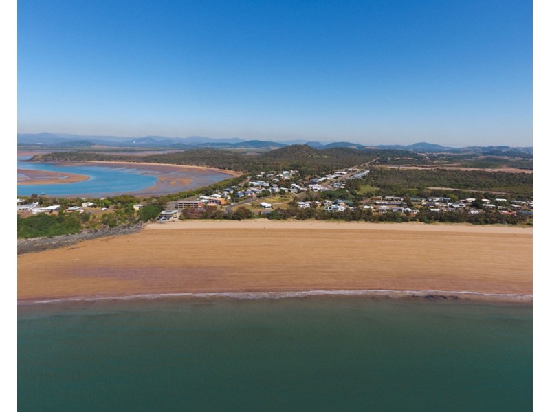 29 Brooksfield Drive, Sarina Beach QLD 4737