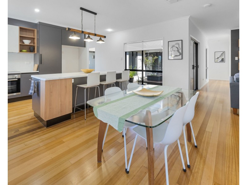 11 Percy Court, Glenella QLD 4740