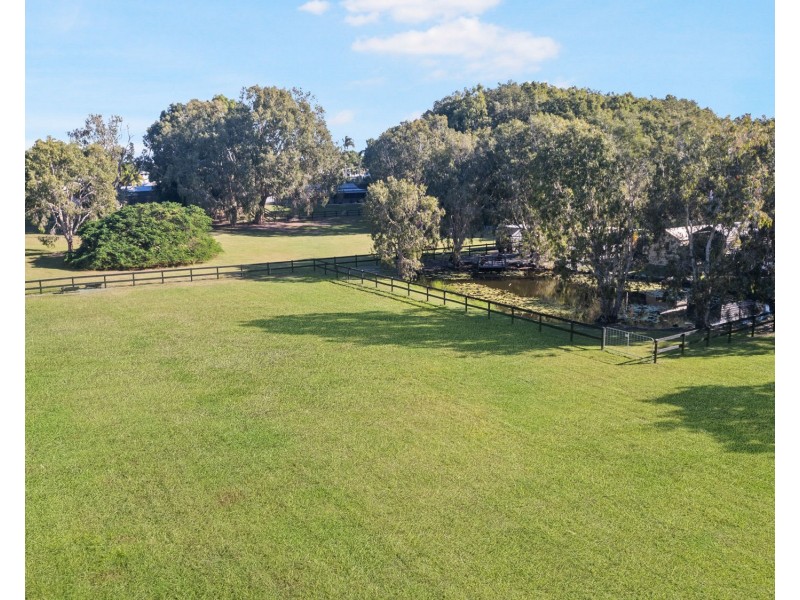 80 Banksia Avenue, Andergrove QLD 4740
