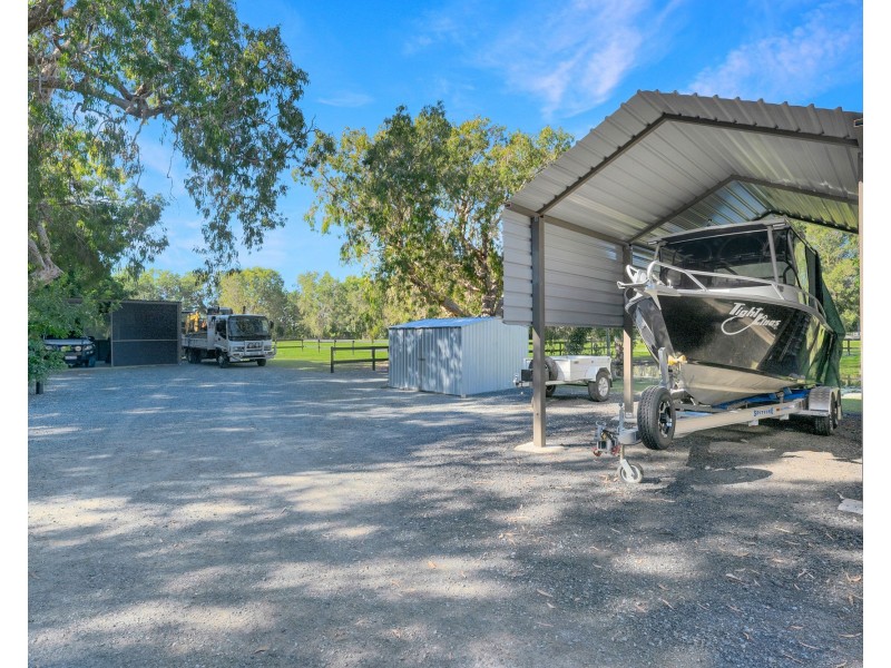 80 Banksia Avenue, Andergrove QLD 4740