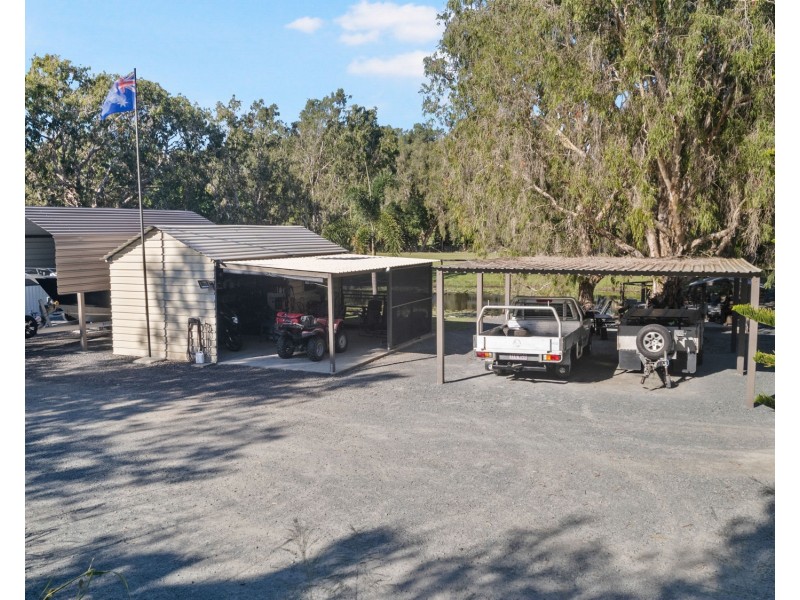 80 Banksia Avenue, Andergrove QLD 4740