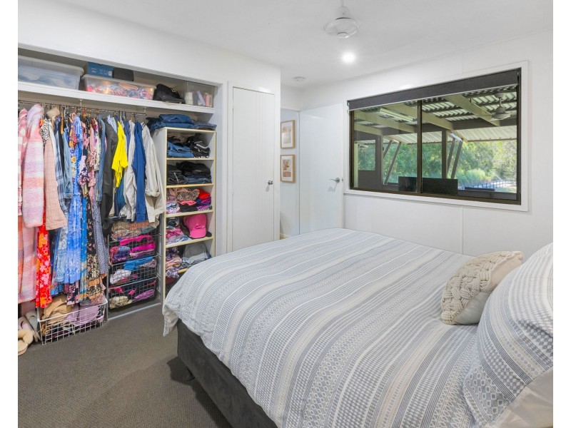 80 Banksia Avenue, Andergrove QLD 4740