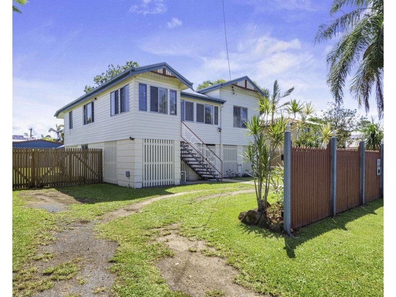 11 Beaton Street, West Mackay QLD 4740