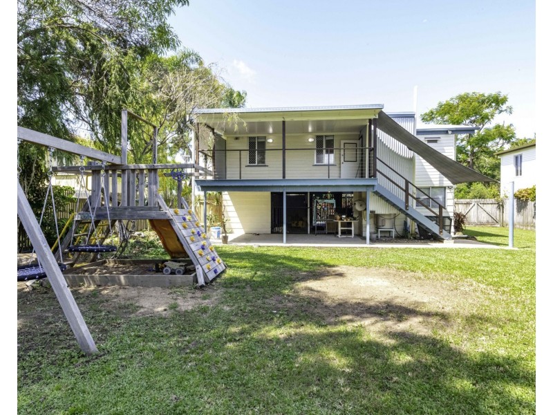 11 Beaton Street, West Mackay QLD 4740