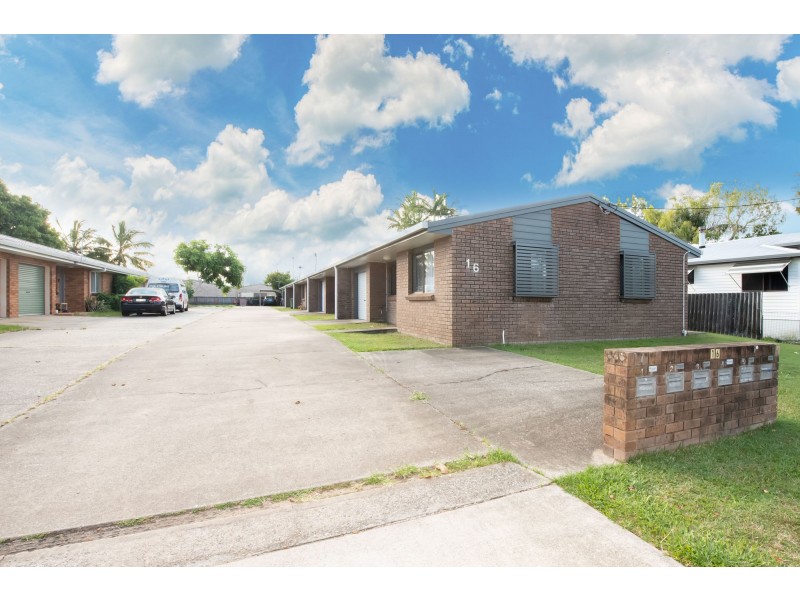 2/16 Kennedy Street, South Mackay QLD 4740