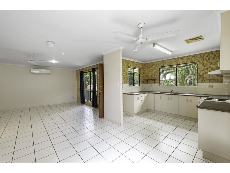 3 Joanne Street, South Mackay QLD 4740