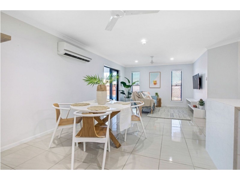 2 Surrey Court, Ooralea QLD 4740