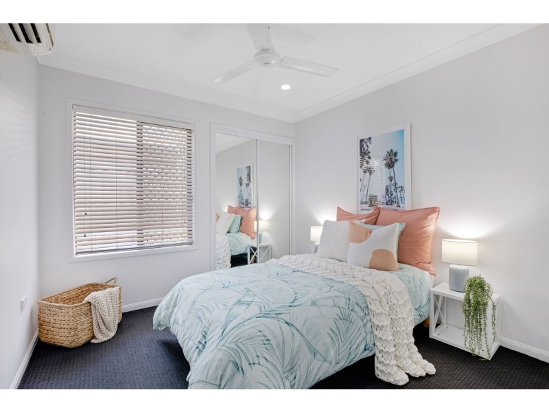 2 Surrey Court, Ooralea QLD 4740