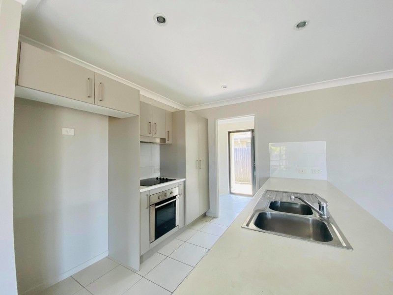 2 Nives Street, Mirani QLD 4754