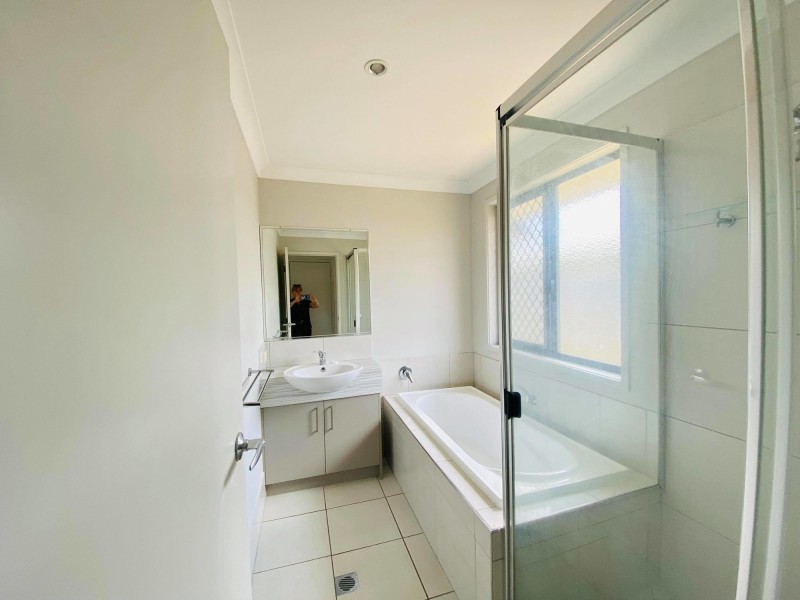 2 Nives Street, Mirani QLD 4754