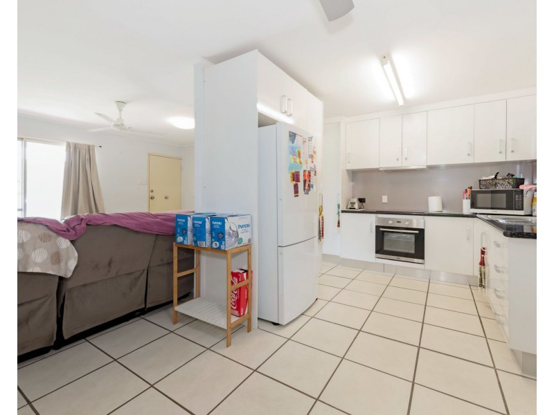 9 Pharlap Parade, Ooralea QLD 4740