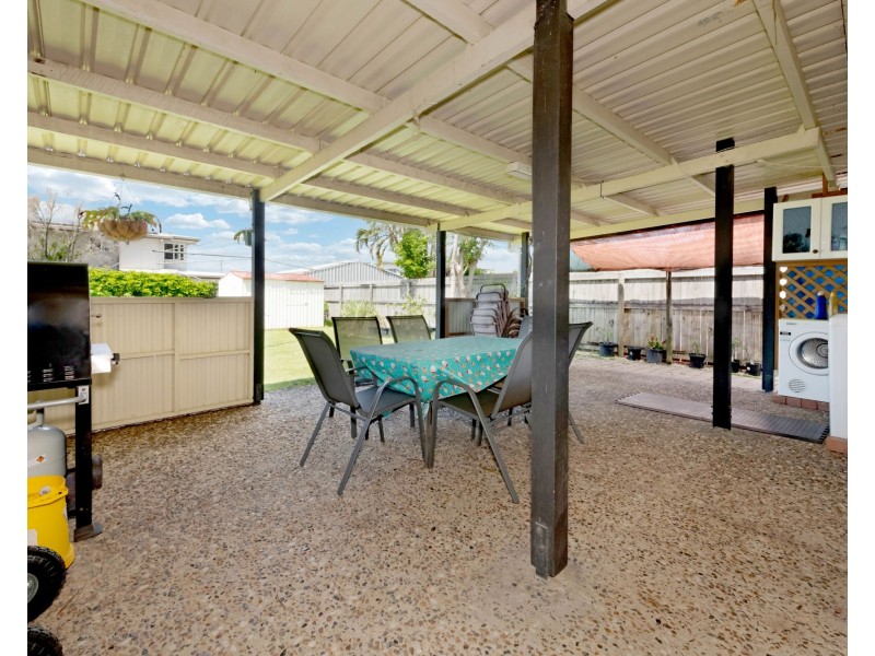 9 Pharlap Parade, Ooralea QLD 4740