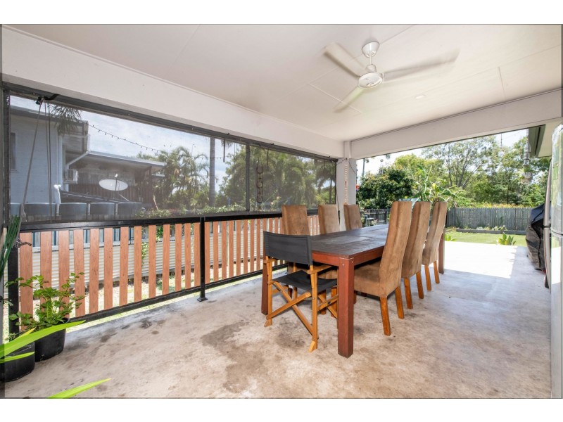 5 Preston Street, Slade Point QLD 4740