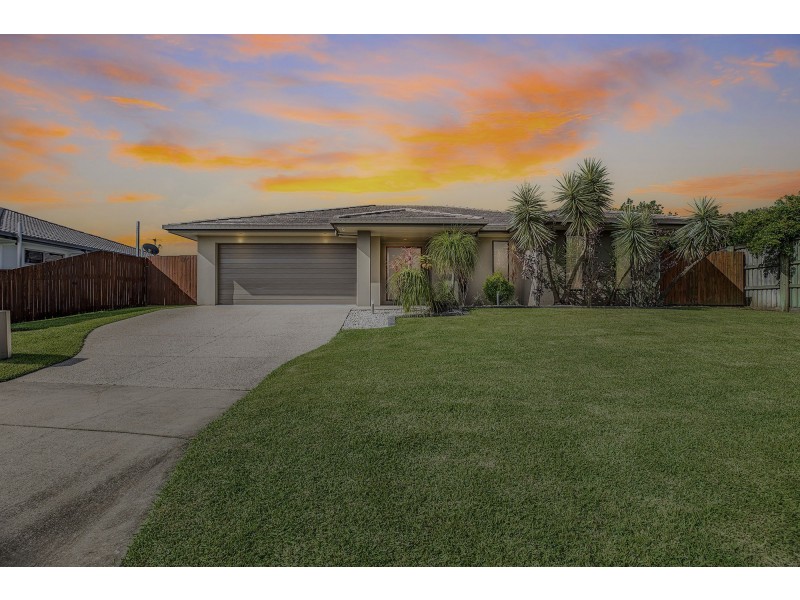 15 Pelorus Court, Ooralea QLD 4740