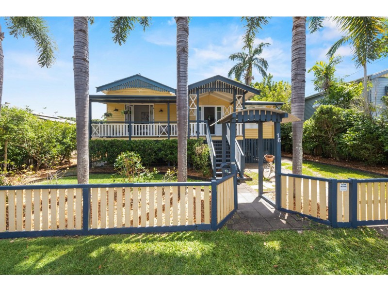 16 Beaton Street, West Mackay QLD 4740