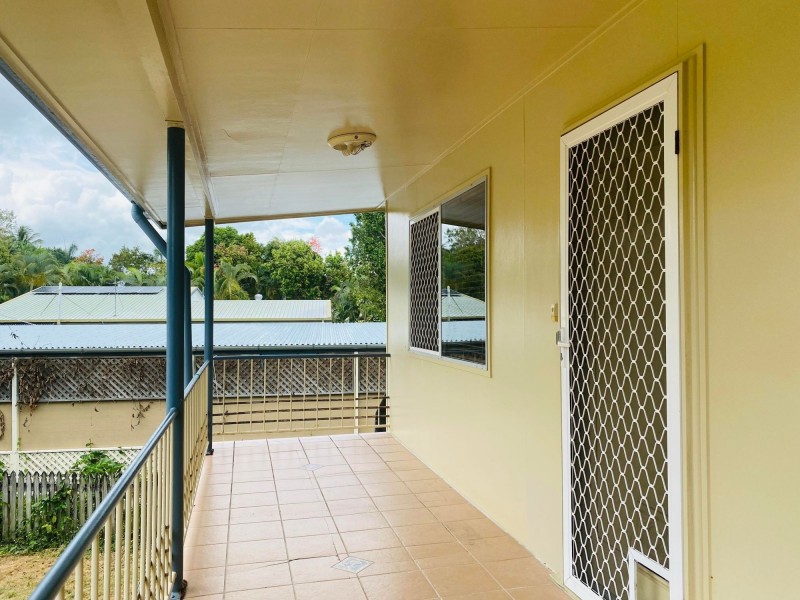 6 Cook Street, Bucasia QLD 4750