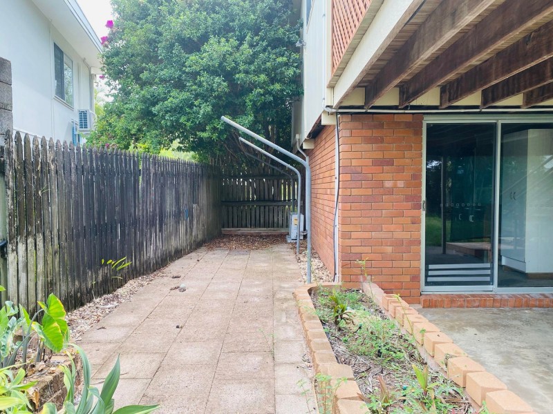6 Cook Street, Bucasia QLD 4750