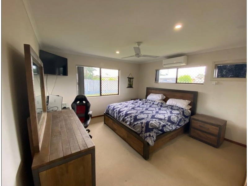 2/18 Clements Street, South Mackay QLD 4740