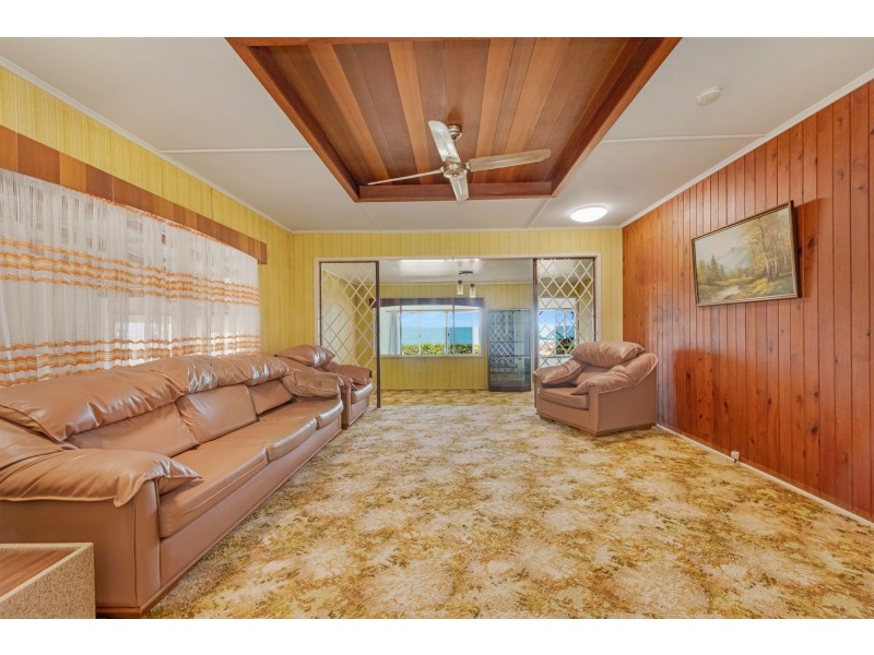 46 Ocean Avenue, Slade Point QLD 4740