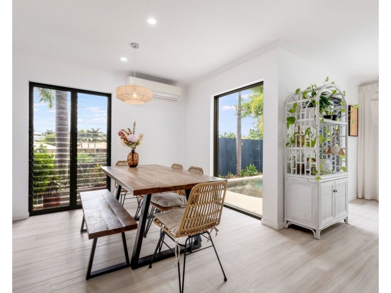 22 Cosford Drive, Eimeo QLD 4740